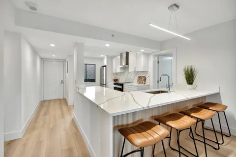 $579,000 | 501 Seafarer Circle, Unit 204, Jupiter, FL 33477