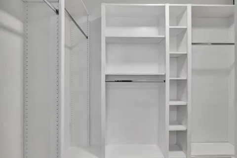 $579,000 | 501 Seafarer Circle, Unit 204, Jupiter, FL 33477