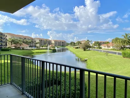 $579,000 | 501 Seafarer Circle, Unit 204, Jupiter, FL 33477
