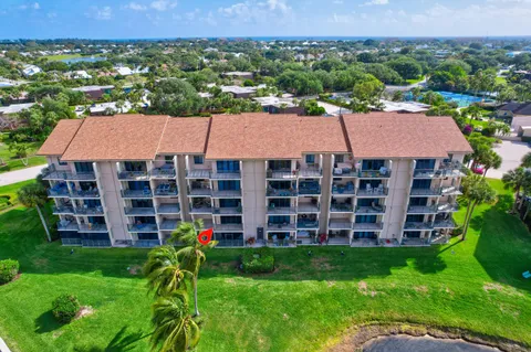 $579,000 | 501 Seafarer Circle, Unit 204, Jupiter, FL 33477