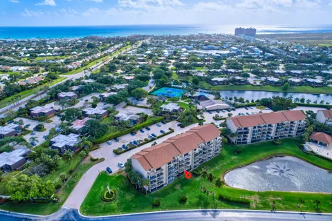 $579,000 | 501 Seafarer Circle, Unit 204, Jupiter, FL 33477