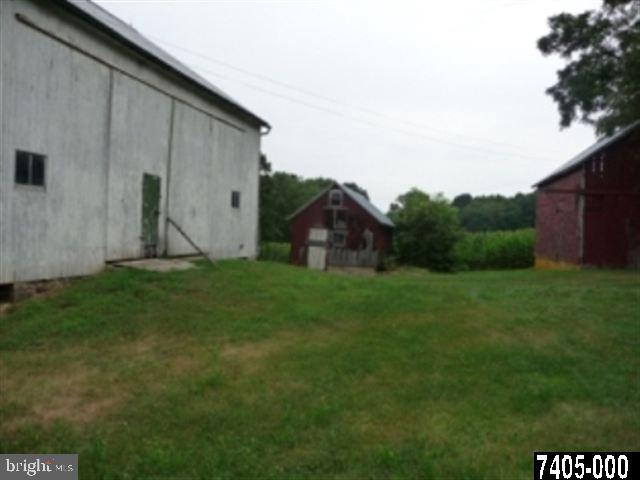 3387 Sticks Road Glen Rock, PA 17327 - Photo 13 of 25 Gallery Image 13