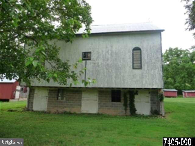 3387 Sticks Road Glen Rock, PA 17327 - Photo 3 of 25 Gallery Image 3