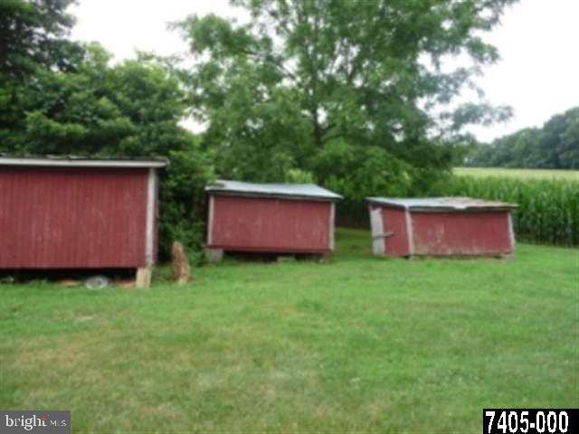 3387 Sticks Road Glen Rock, PA 17327 - Photo 10 of 25 Gallery Image 10