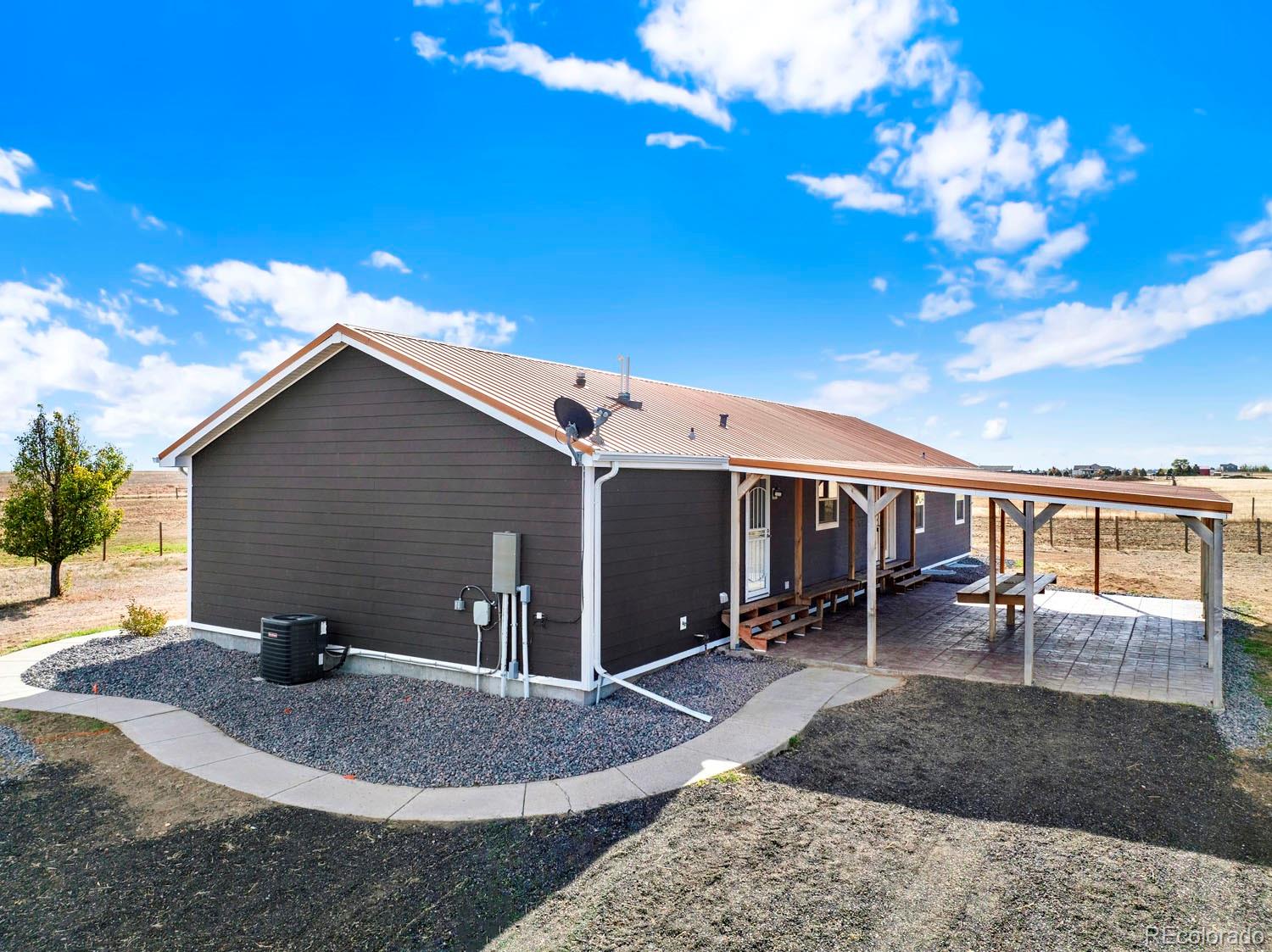 10309 Schumaker Road Bennett, CO 80102 - Photo 4 of 29 Gallery Image 4