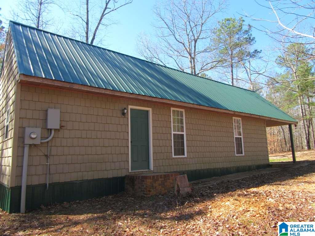 615 Fox Trot Road Talladega, AL 35160 - Photo 4 of 31