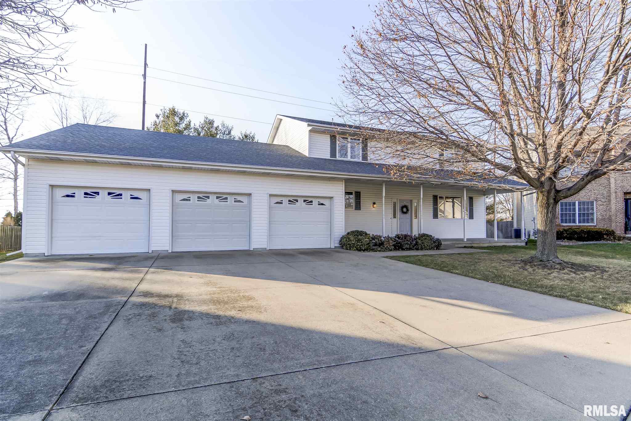 2501 Parsley Lane Springfield, IL 62711 - Photo 1 of 36 Gallery Image 1