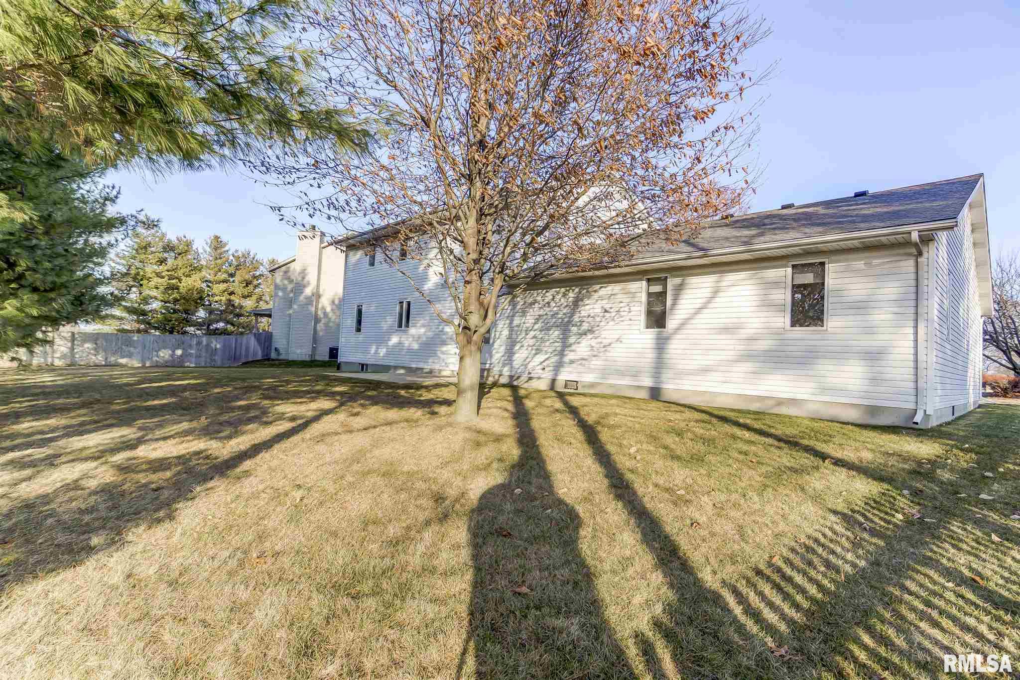 2501 Parsley Lane Springfield, IL 62711 - Photo 35 of 36 Gallery Image 35