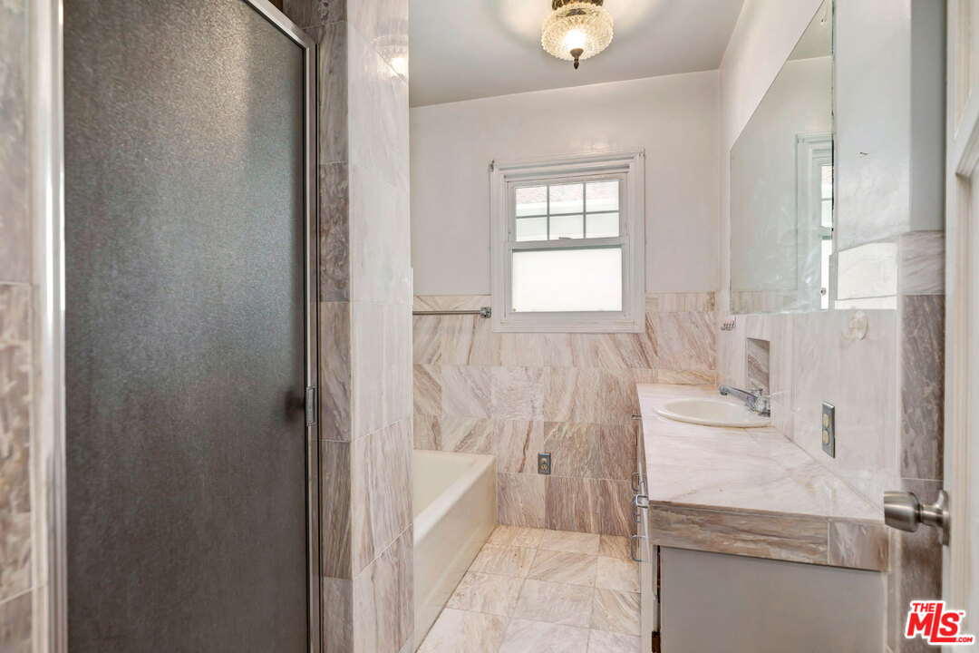 2601 26th Street Santa Monica, CA 90405 - Photo 17 of 30