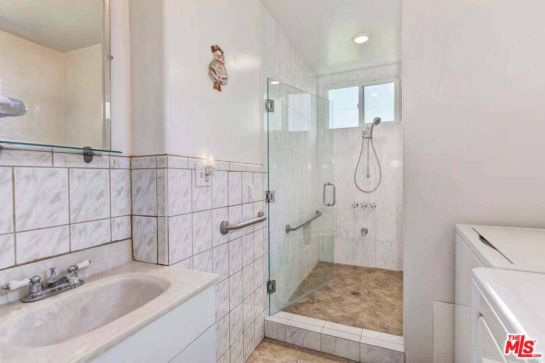 2601 26th Street Santa Monica, CA 90405 - Photo 20 of 30