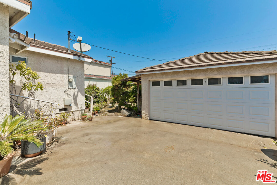 2601 26th Street Santa Monica, CA 90405 - Photo 30 of 30