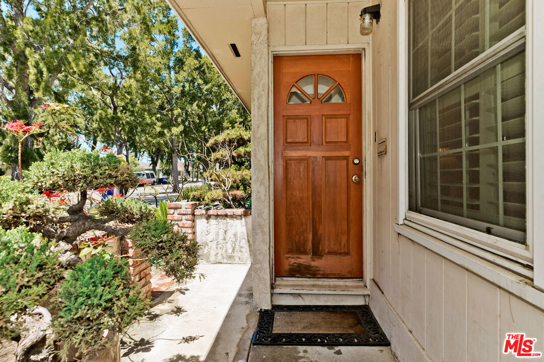 2601 26th Street Santa Monica, CA 90405 - Photo 5 of 30