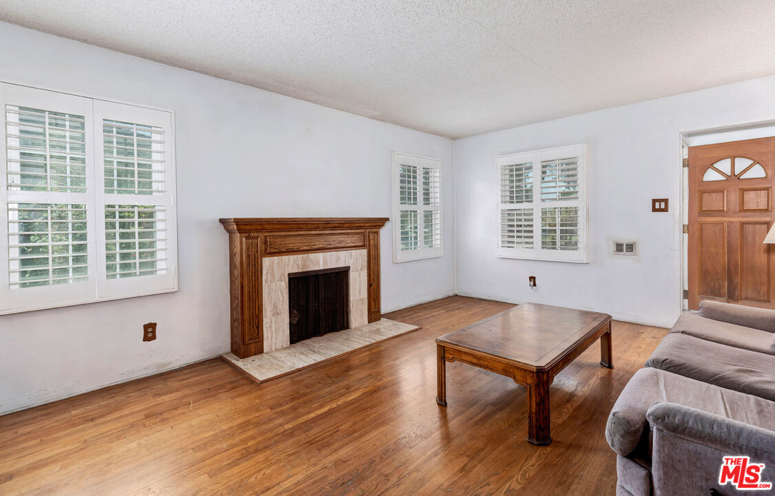 2601 26th Street Santa Monica, CA 90405 - Photo 6 of 30