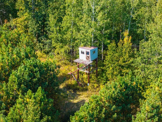 $168,000 | 22 State Highway, Oconto, WI 54153