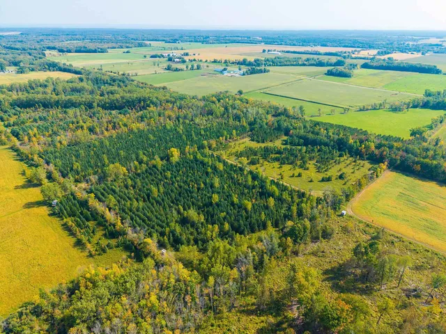 $168,000 | 22 State Highway, Oconto, WI 54153