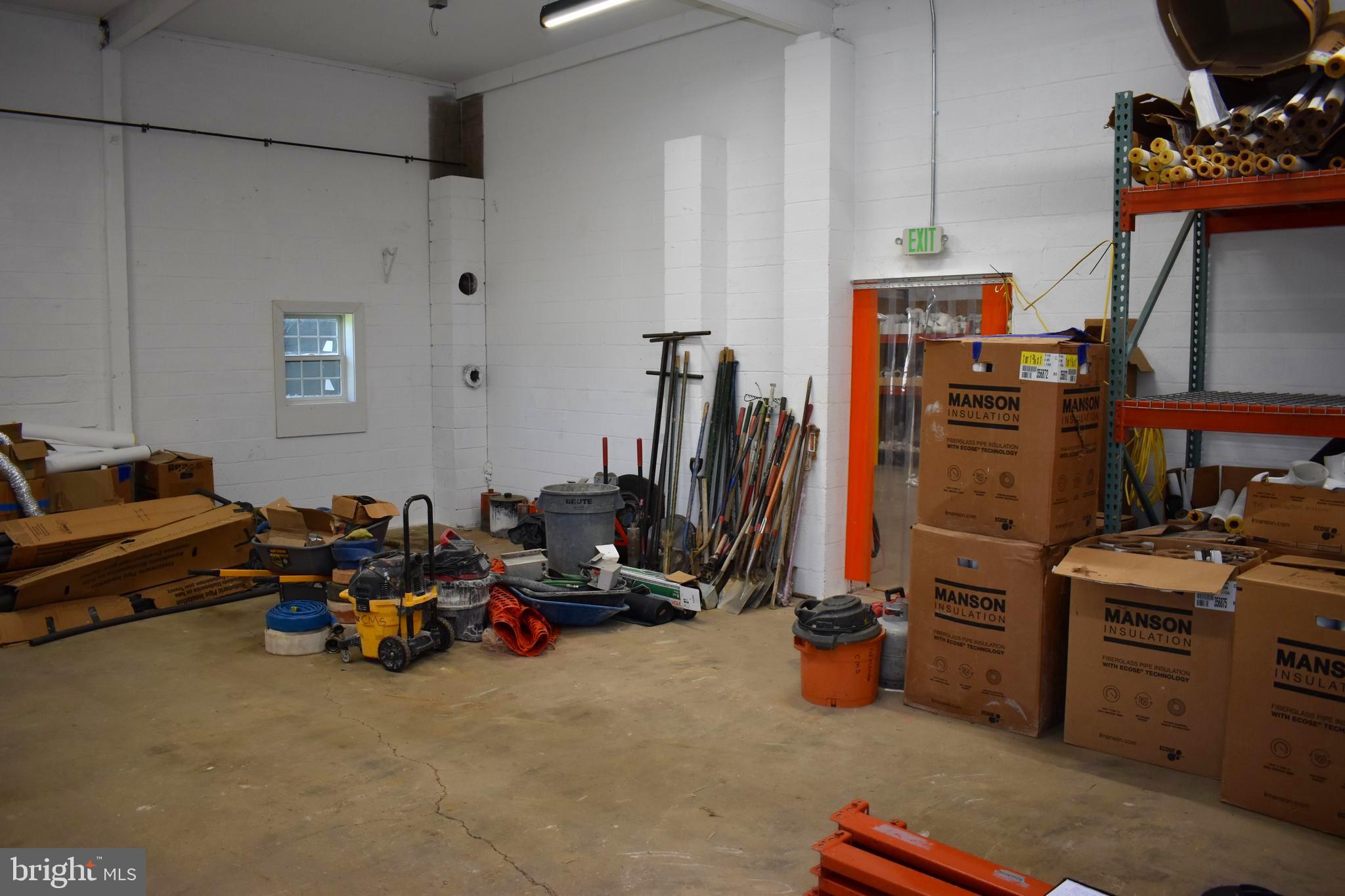3857 Wayson Road Davidsonville, MD 21035 - Photo 54 of 58 First Garage Bay