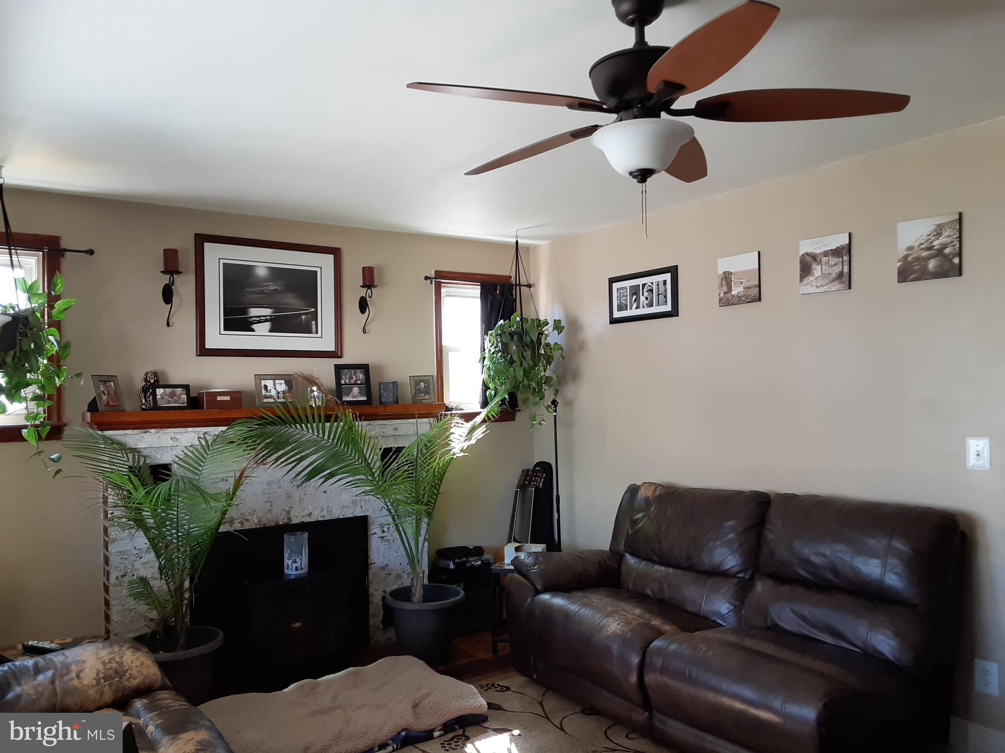 8434 Rugby Road Pasadena, MD 21122 - Photo 2 of 83 Main Level Unit