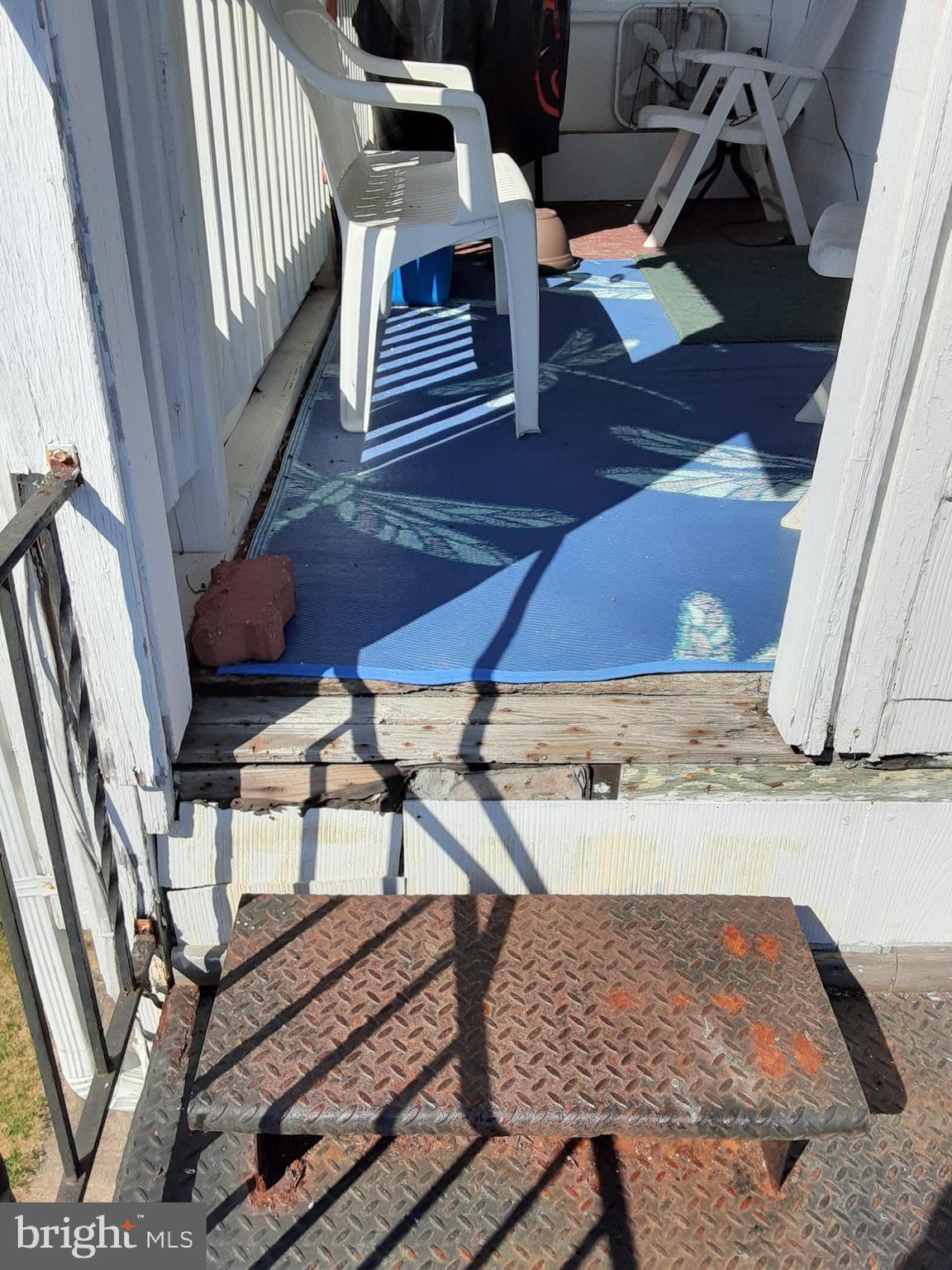 8434 Rugby Road Pasadena, MD 21122 - Photo 53 of 83 Entry to Upper Level