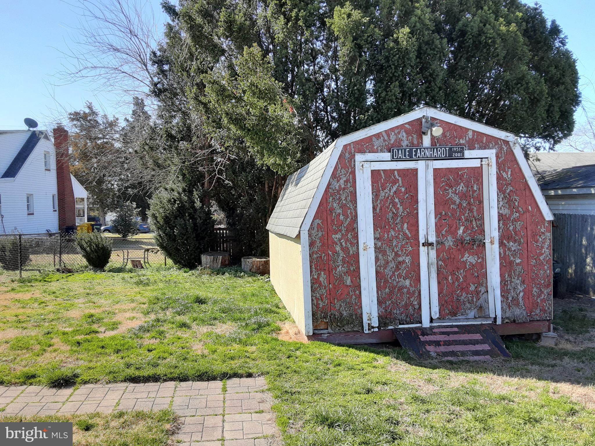 8434 Rugby Road Pasadena, MD 21122 - Photo 76 of 83 Gallery Image 76