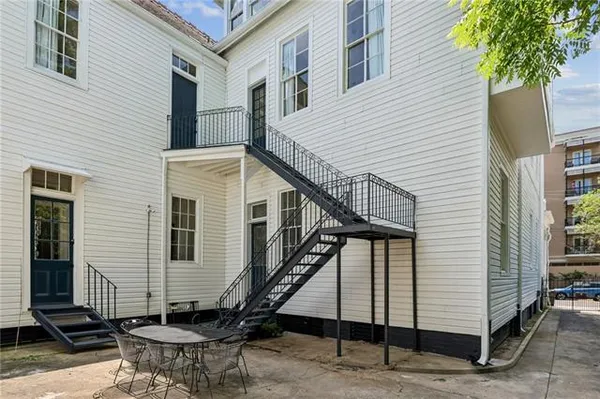 $4,900 | 1615 Peniston Street, Unit A, New Orleans, LA 70115