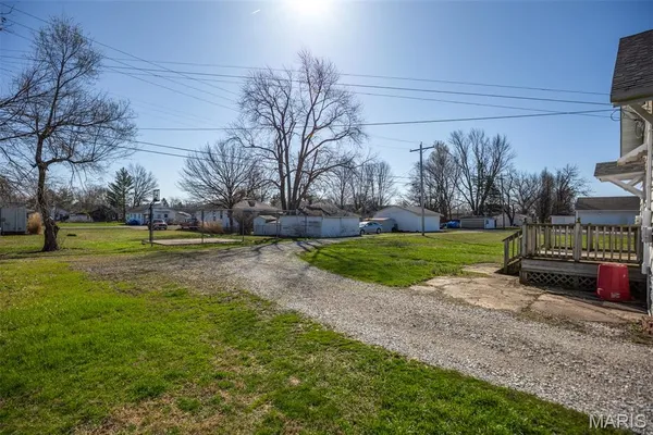 $159,000 | 705 North Macoupin Street, Gillespie, IL 62033