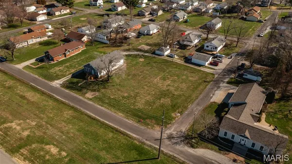 $149,999 | 705 North Macoupin Street, Gillespie, IL 62033