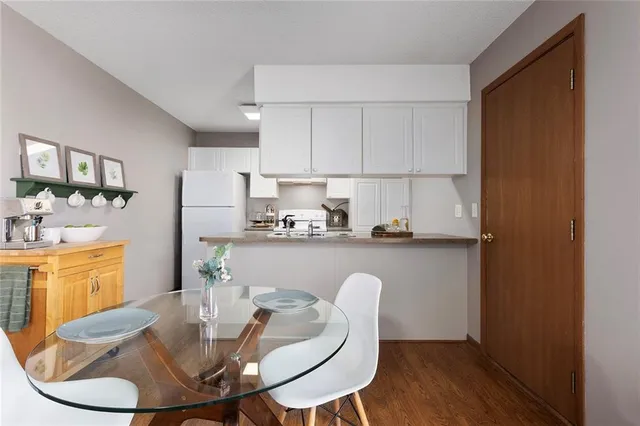 $1,495 | 2900 Northwest Mill Place, Blue Springs, MO 64015