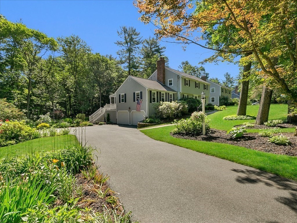 39 Parsonage Lane Topsfield, MA 01983 - Photo 4 of 39 Gallery Image 4
