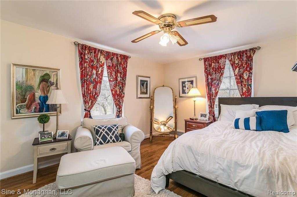 749 Hampton Road Grosse Pointe Woods, MI 48236 - Photo 14 of 18