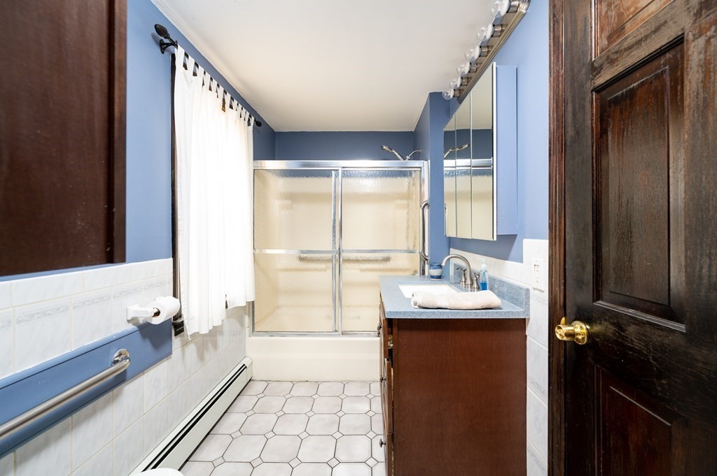 178 Brookwood Road Hanover, MA 02339 - Photo 12 of 22 Gallery Image 12