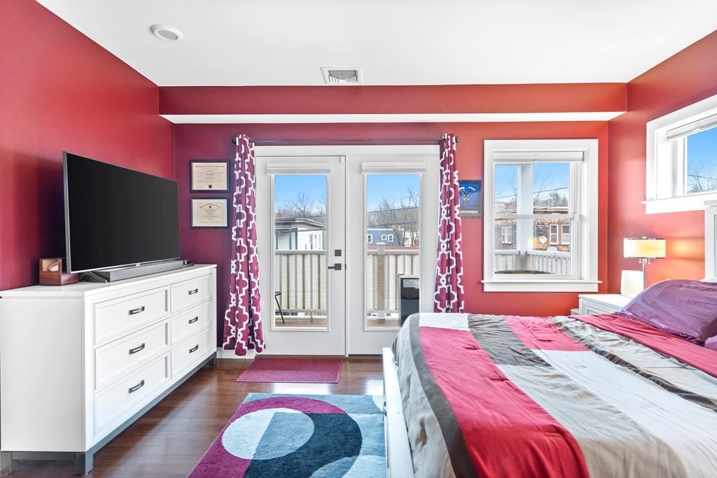 85 Brookley Road, Unit C Boston, MA 02130 - Photo 5 of 28 Gallery Image 5