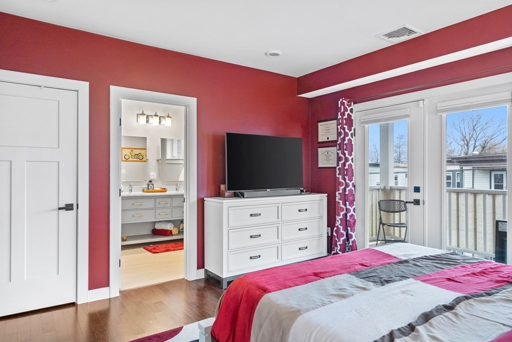 85 Brookley Road, Unit C Boston, MA 02130 - Photo 6 of 28 Gallery Image 6