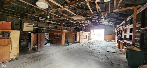 $325,000 | 8316 South 750 West, Pendleton, IN 46064