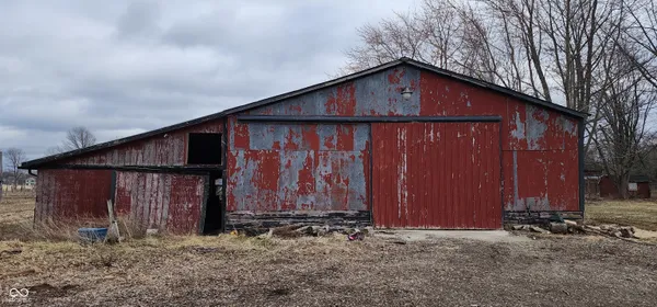 $325,000 | 8316 South 750 West, Pendleton, IN 46064