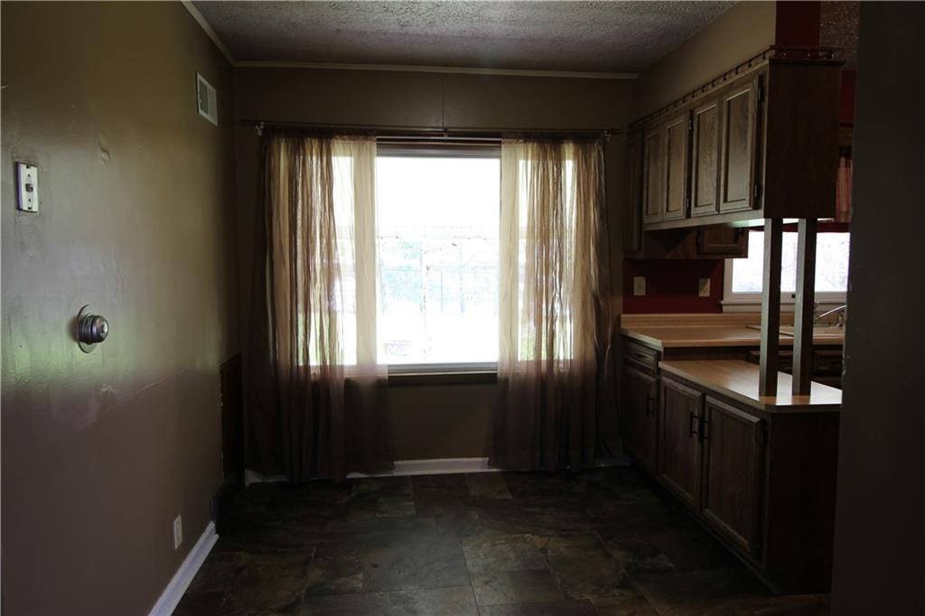 637 Morgantown Road Uniontown, PA 15401 - Photo 9 of 16 Gallery Image 9