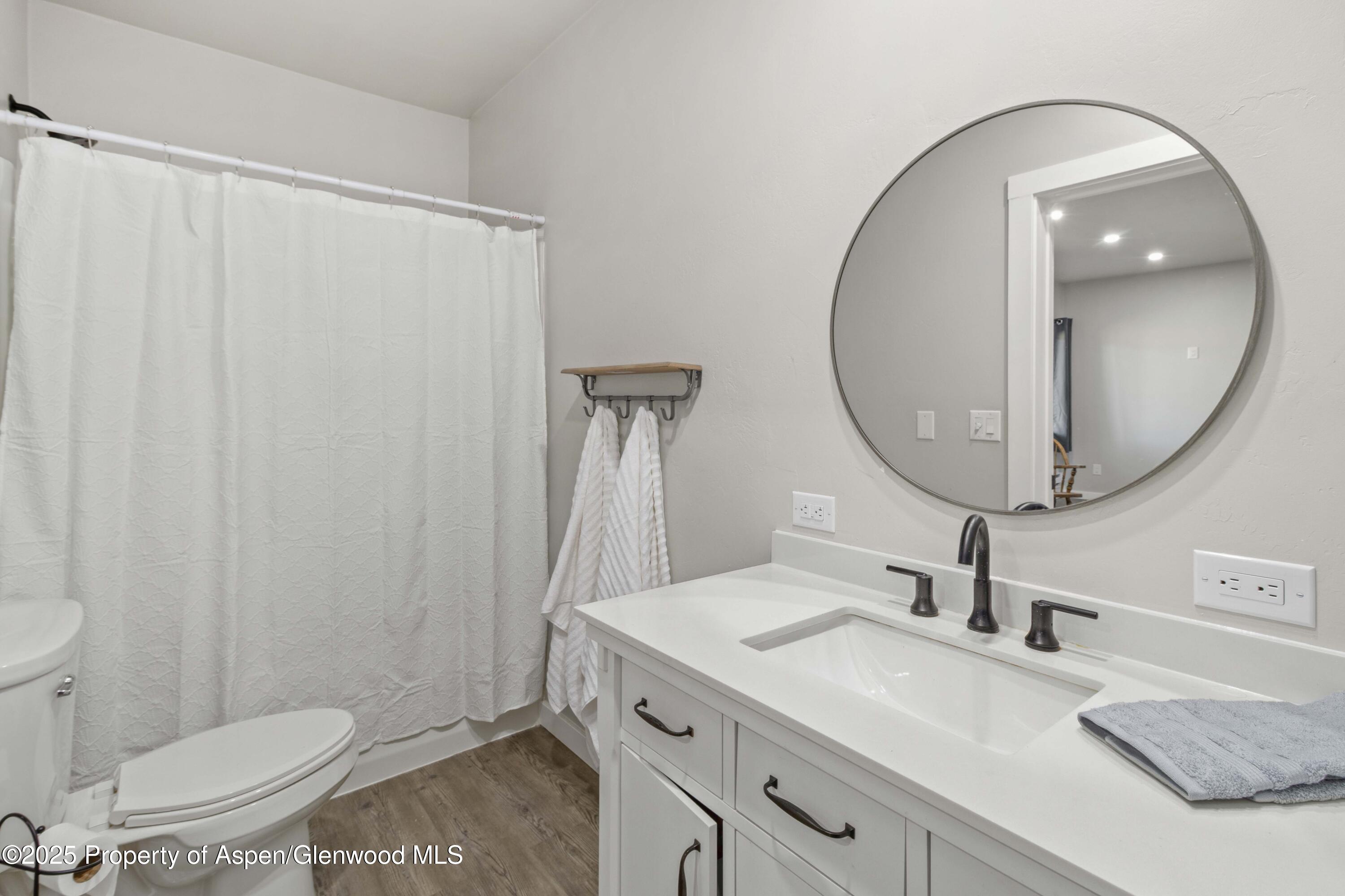 403 Fox Run Road Rifle, CO 81650 - Photo 37 of 42 Bathroom