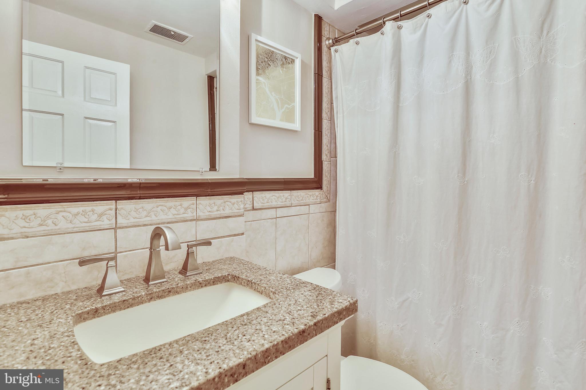 1204 Portner Road Alexandria, VA 22314 - Photo 29 of 39