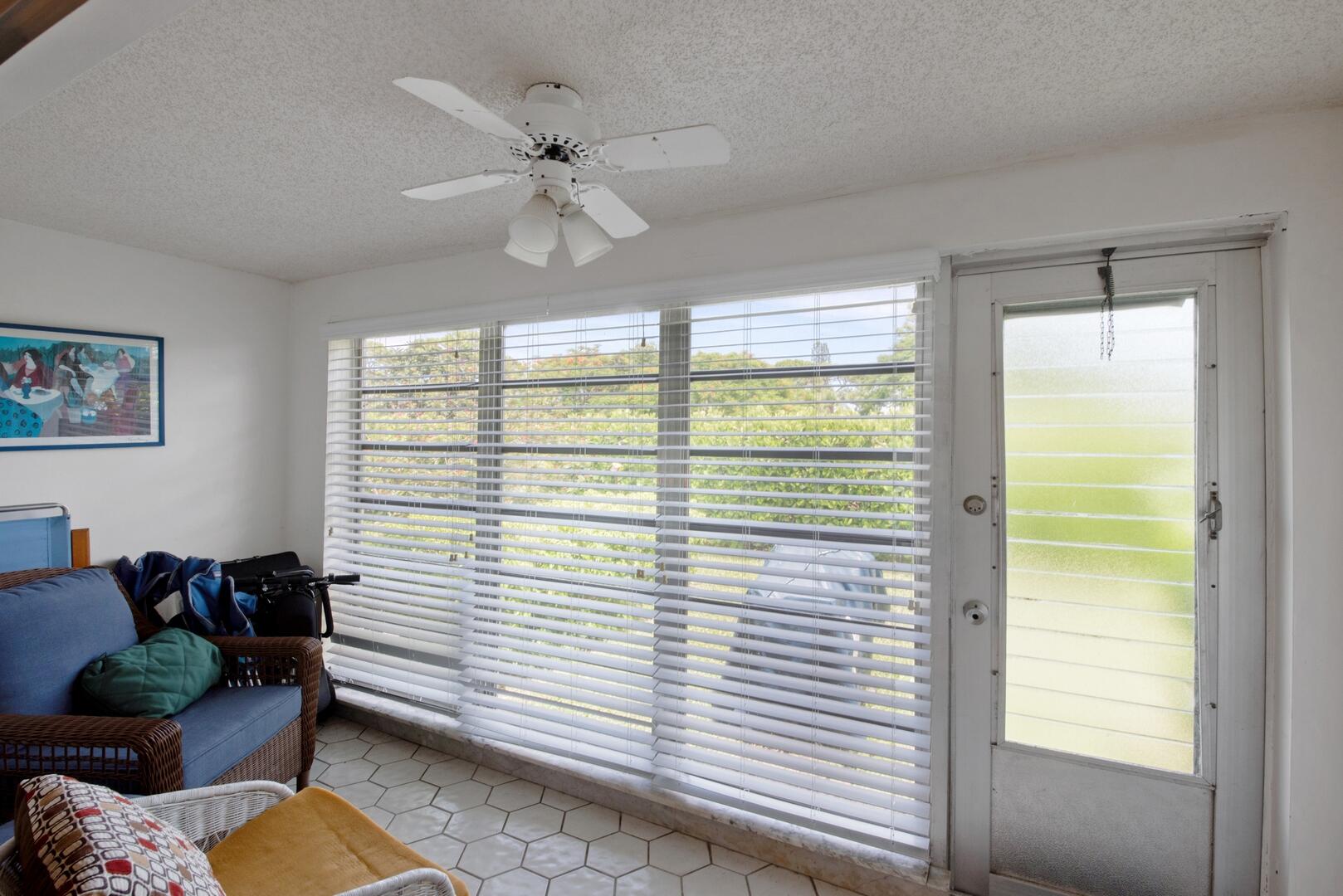 13670 Vía Flora, Unit B Delray Beach, FL 33484 - Photo 16 of 29 Patio