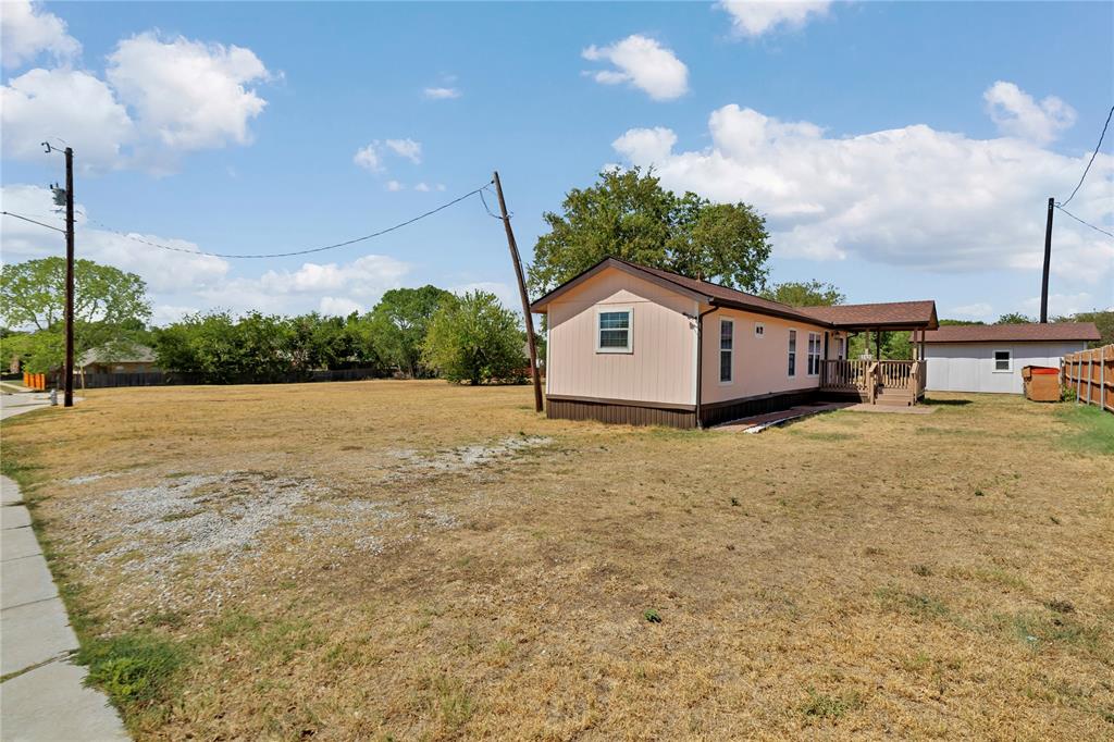 4405 Ray White Road Fort Worth, TX 76244 - Photo 4 of 27 Front the Street. Plenty of parking.