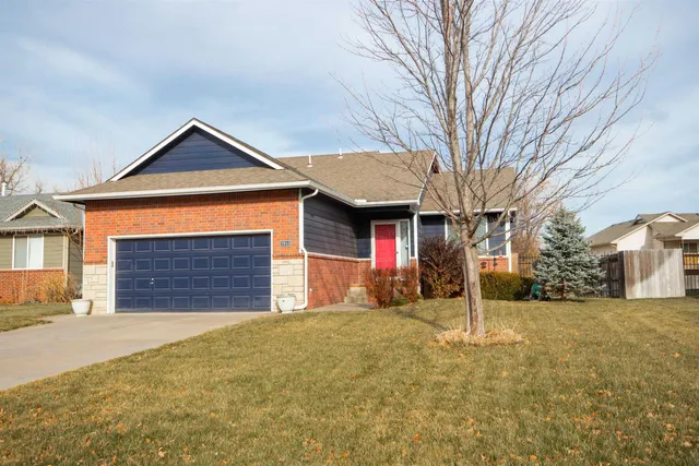 $230,000 | 2910 Lanners Circle, Wichita, KS 67219