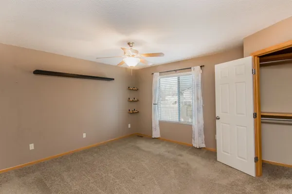 $230,000 | 2910 Lanners Circle, Wichita, KS 67219