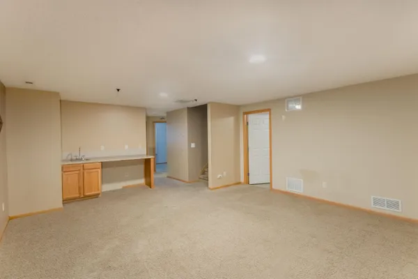 $230,000 | 2910 Lanners Circle, Wichita, KS 67219
