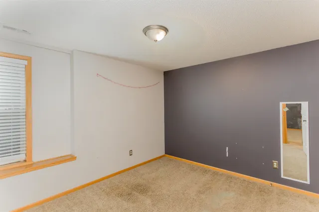 $230,000 | 2910 Lanners Circle, Wichita, KS 67219