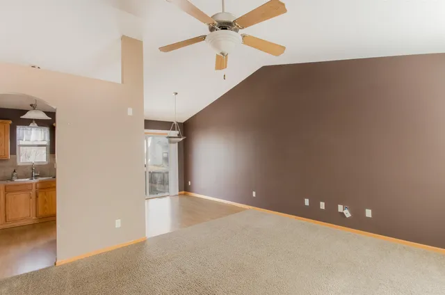 $230,000 | 2910 Lanners Circle, Wichita, KS 67219