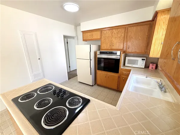 $2,295 | 11185 San Juan Street, Loma Linda, CA 92354