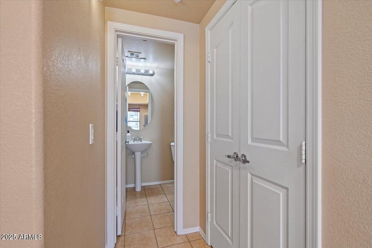 2402 East 5th Street, Unit 1446 Tempe, AZ 85288 - Photo 14 of 36 Powder Bath