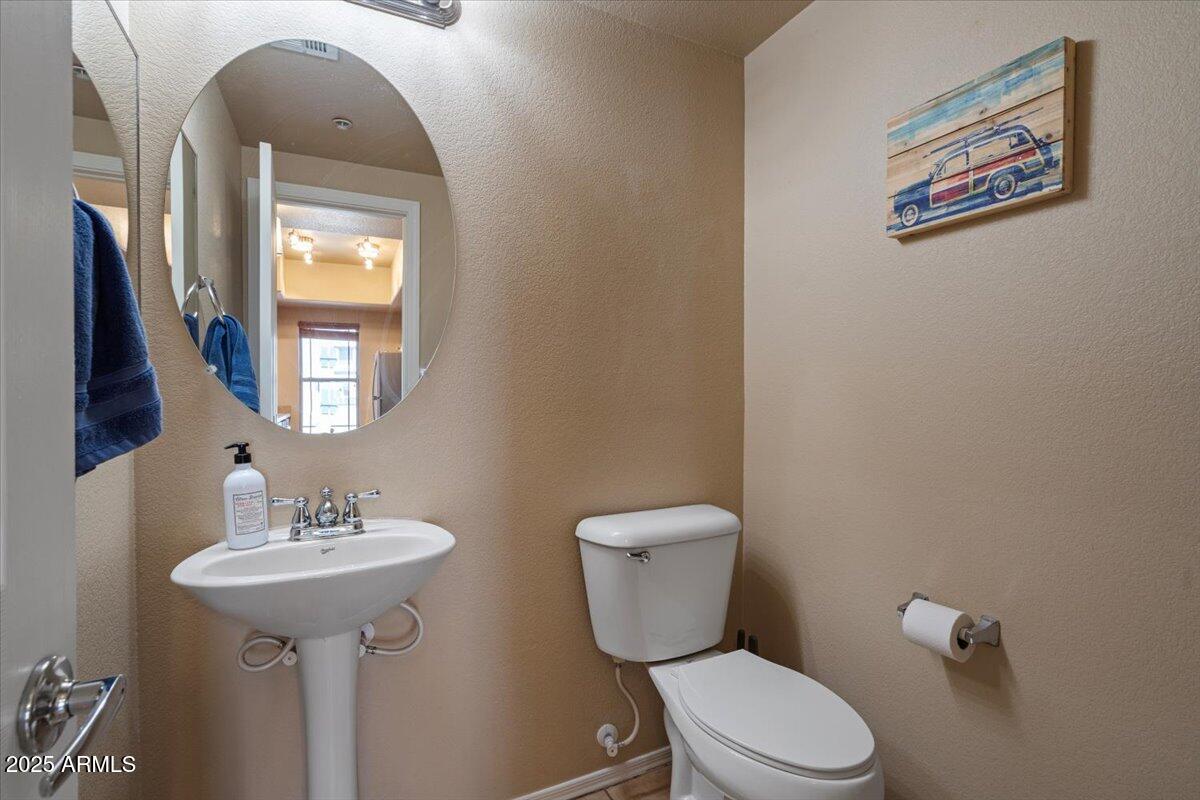 2402 East 5th Street, Unit 1446 Tempe, AZ 85288 - Photo 15 of 36 Powder Bath