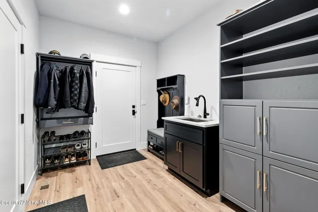 $1,649,000 | 20283 North Crooked Rock Lane, Rathdrum, ID 83858