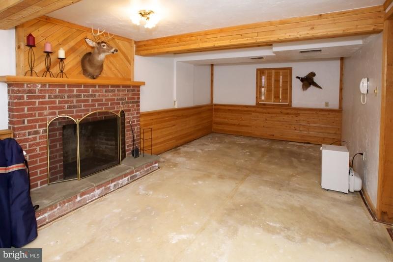 477 Amesbury Road Lancaster, PA 17601 - Photo 13 of 17