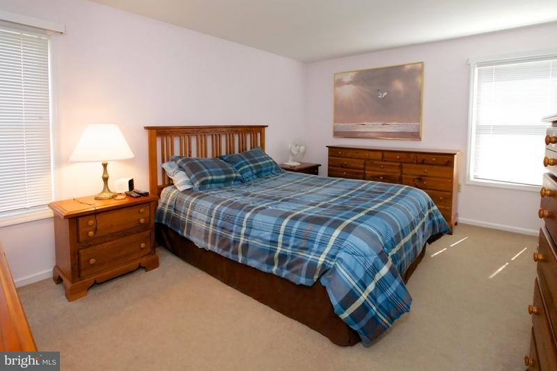 477 Amesbury Road Lancaster, PA 17601 - Photo 7 of 17